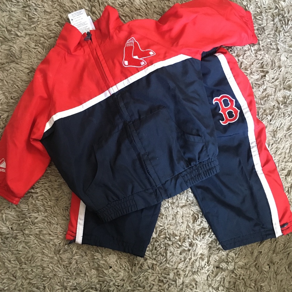 Red Sox out fit